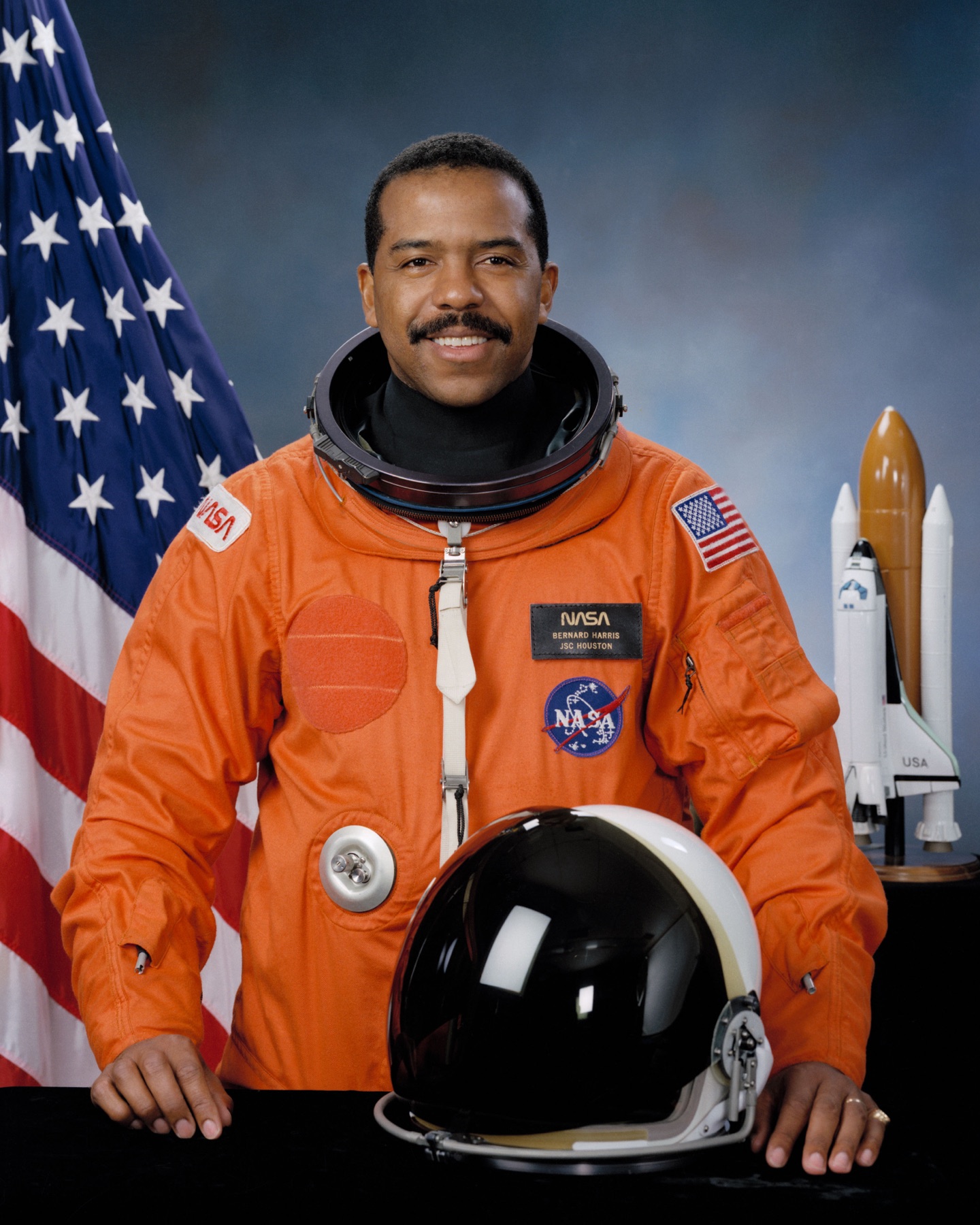 Bernard A. Harris - Official Portrait.jpg